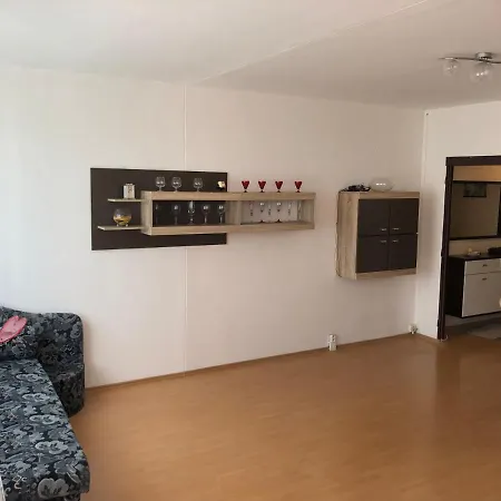 Apartman Jedenast.sk, Namestie Kozmonautov 5 *